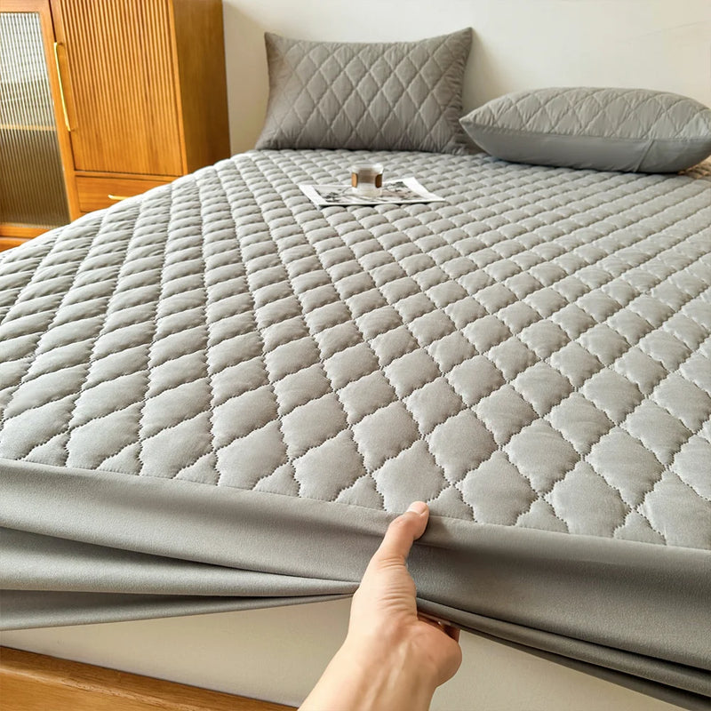 Velaro™ ShieldSleep – The Ultimate Waterproof Mattress Protector!