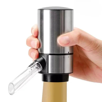 Velaro™ Electric Wine Aerator.