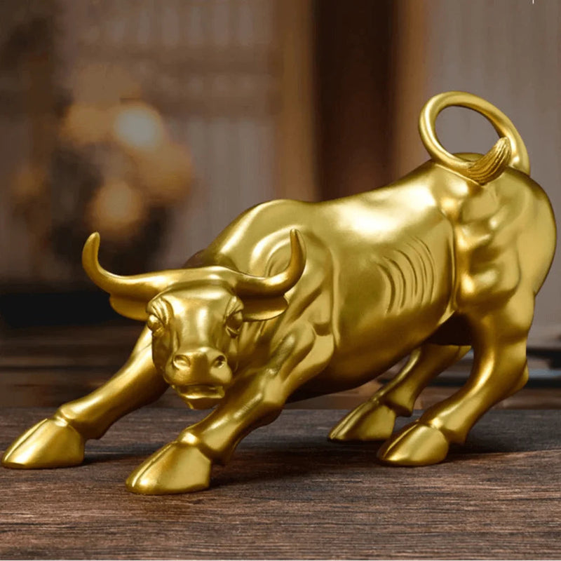 Golden Wall Street Bull Sculpture - Velaro™