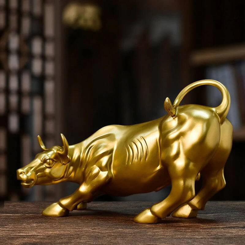 Golden Wall Street Bull Sculpture - Velaro™